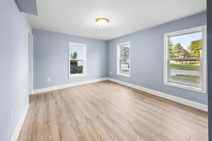 209 S Jackson St, Gardner, IL 60424 - Photo 7