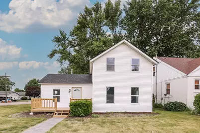 209 S Jackson Street, Gardner, IL 60424 - Photo 1