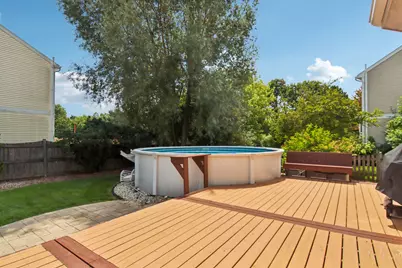 1999 Sparrow Circle, Round Lake, IL 60073 - Photo 5
