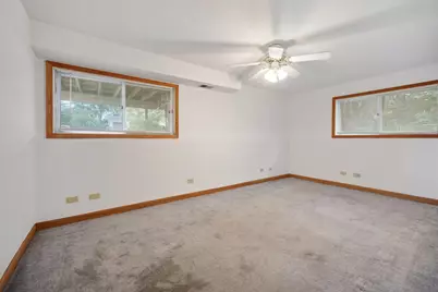 1381 Volkamer Trail, Elk Grove Village, IL 60007 - Photo 17