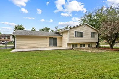 1381 Volkamer Trail, Elk Grove Village, IL 60007 - Photo 21
