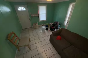 363 N Hickory St, Joliet, IL 60435 - Photo 3