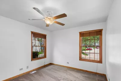 722 Shepard Court #-, Gurnee, IL 60031 - Photo 7