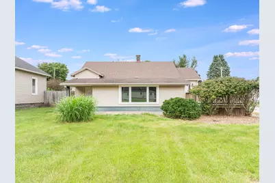 252 E 2nd Street, Oglesby, IL 61348 - Photo 1