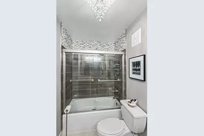 1605 E Central Road #211B, Arlington Heights, IL 60005 - Photo 19