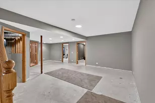 4210 W Solon Rd, Richmond, IL 60071 - Photo 35