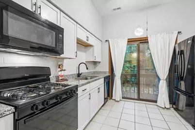 5373 Newport Drive #2-4B, Lisle, IL 60532 - Photo 5
