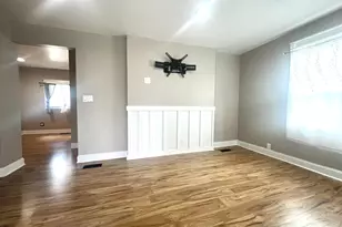 7541 S Hamilton Ave, Chicago, IL 60620 - Photo 5