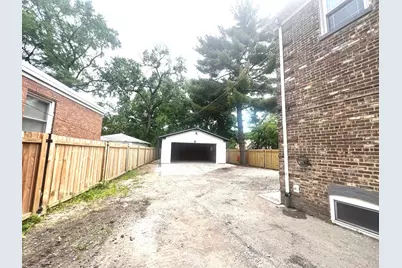 7541 S Hamilton Avenue, Chicago, IL 60620 - Photo 33