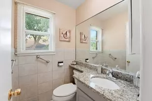 9301 W Ballard St, Des Plaines, IL 60016 - Photo 15