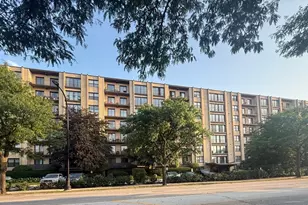 4601 W Touhy Ave, Lincolnwood, IL 60712 - Photo 1