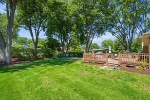 22 Plum Ct, Sleepy Hollow, IL 60118 - Photo 27