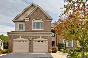 10 Eagle Ridge Dr, Hawthorn Woods, IL 60047 - Photo 1
