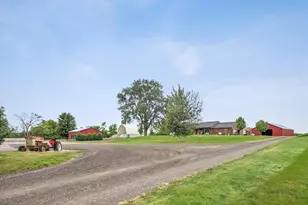 1451 Johnson Rd, Oswego, IL 60543 - Photo 25