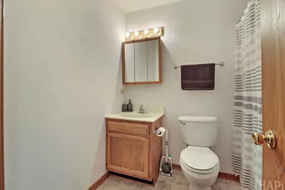 9725 W 17th Street, Zion, IL 60099 - Photo 17