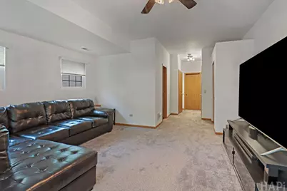 9725 W 17th Street, Zion, IL 60099 - Photo 3