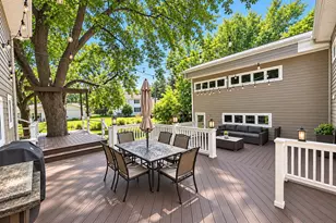 215 58th St, Clarendon Hills, IL 60514 - Photo 27