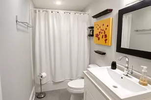 215 58th St, Clarendon Hills, IL 60514 - Photo 13