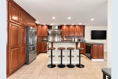 215 58th Street, Clarendon Hills, IL 60514 - Photo 3