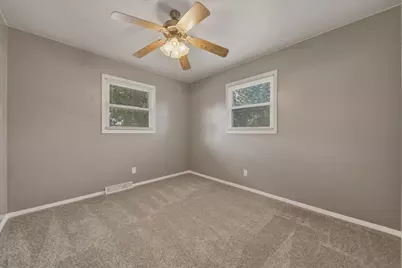 1267 Sunnymeade Drive, Rochelle, IL 61068 - Photo 15