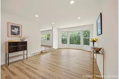 1110 S Fernandez Avenue, Arlington Heights, IL 60005 - Photo 5