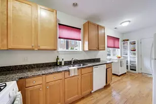 1346 W Cullerton St, Chicago, IL 60608 - Photo 9