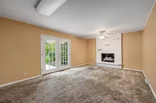 910 Cherokee Dr, Darien, IL 60561 - Photo 19