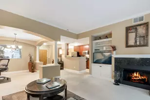 2700 Summit Dr, Glenview, IL 60025 - Photo 7