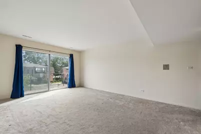 10308 Circle Drive #302, Oak Lawn, IL 60453 - Photo 9