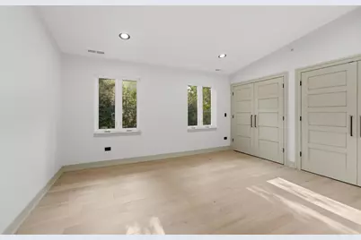671 W Lake Cook Road, Palatine, IL 60074 - Photo 17