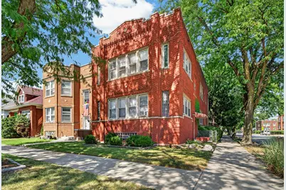 5200 W Byron Street, Chicago, IL 60641 - Photo 1
