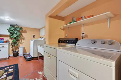 5200 W Byron Street, Chicago, IL 60641 - Photo 43