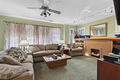 5200 W Byron Street, Chicago, IL 60641 - Photo 7