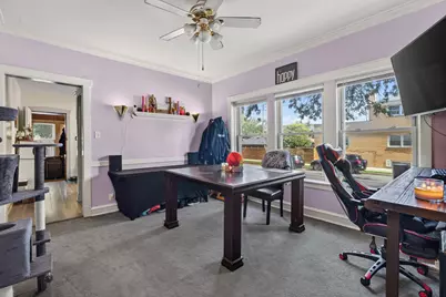 5200 W Byron Street, Chicago, IL 60641 - Photo 25