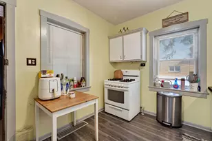 5200 W Byron St, Chicago, IL 60641 - Photo 27