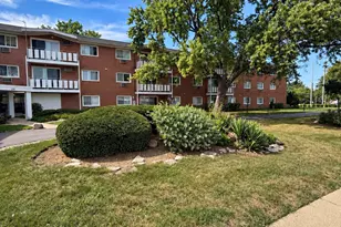 25 E Palatine Rd, Arlington Heights, IL 60004 - Photo 15