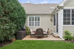 2737 Nicole Cir, Aurora, IL 60502 - Photo 27