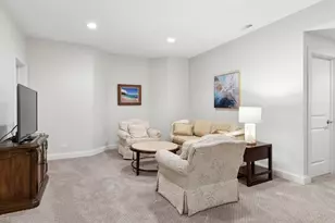 2737 Nicole Cir, Aurora, IL 60502 - Photo 23