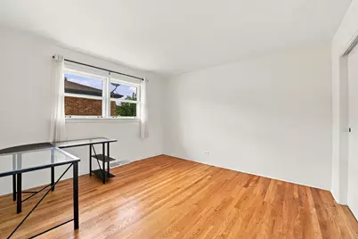 10521 Lavergne Avenue, Oak Lawn, IL 60453 - Photo 11