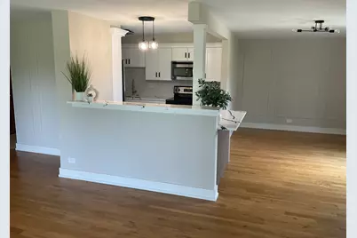 1515 E Central Road #258A, Arlington Heights, IL 60005 - Photo 5
