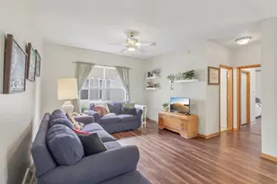 3453 Steeplechase Way, Grayslake, IL 60030 - Photo 3