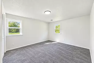 1387 E 16th Rd, Streator, IL 61364 - Photo 9