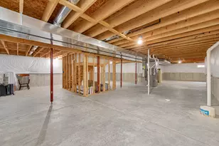 1501 Oakforest Dr, Rockford, IL 61107 - Photo 29