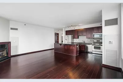 33 W Ontario Street #42ES, Chicago, IL 60654 - Photo 3