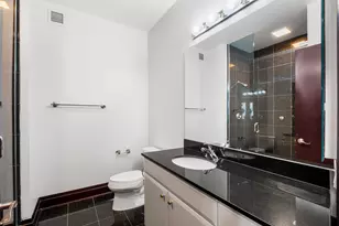 33 W Ontario St, Chicago, IL 60654 - Photo 15