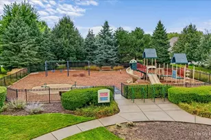1340 Evergreen Ln, Pingree Grove, IL 60140 - Photo 33