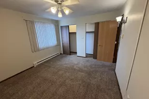 352 N Birch St, Manteno, IL 60950 - Photo 5