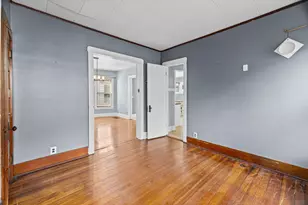 448 Grand Ave, Aurora, IL 60506 - Photo 9