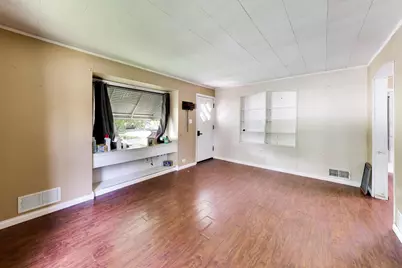 17558 Community Street, Lansing, IL 60438 - Photo 7