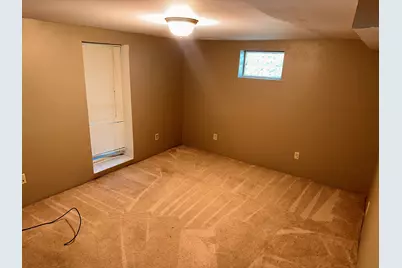 607 Leonard Avenue, Dekalb, IL 60115 - Photo 15